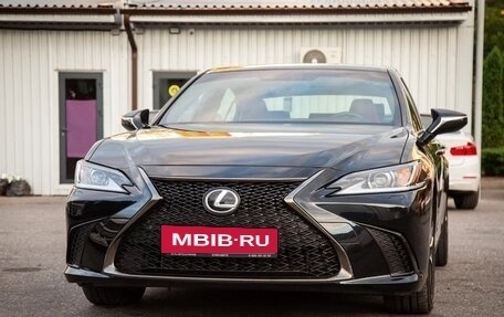 Lexus ES VII, 2019 год, 4 500 000 рублей, 2 фотография
