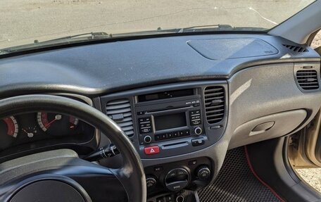 KIA Rio II, 2011 год, 450 000 рублей, 9 фотография