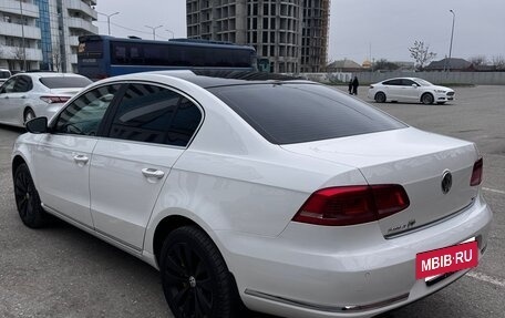 Volkswagen Passat B7, 2012 год, 900 000 рублей, 4 фотография
