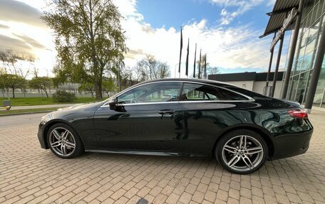 Mercedes-Benz E-Класс, 2019 год, 4 490 000 рублей, 8 фотография