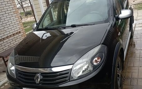 Renault Sandero I, 2013 год, 740 000 рублей, 1 фотография