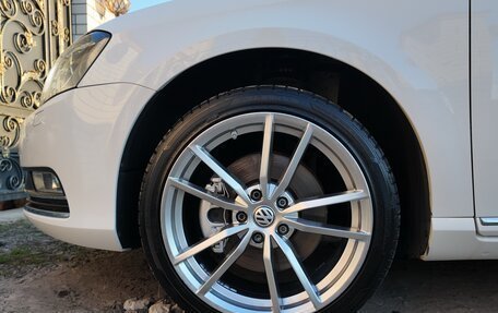 Volkswagen Passat B7, 2012 год, 1 650 000 рублей, 16 фотография