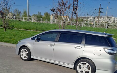 Toyota Wish II, 2014 год, 1 400 000 рублей, 7 фотография