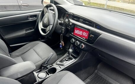 Toyota Corolla, 2014 год, 1 300 000 рублей, 2 фотография