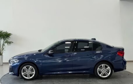 BMW 1 серия, 2022 год, 1 870 000 рублей, 7 фотография