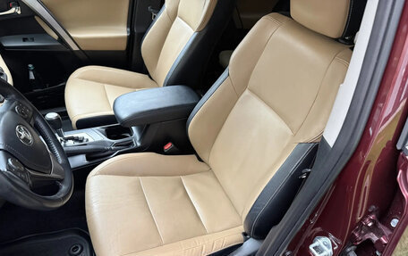 Toyota RAV4, 2017 год, 2 140 000 рублей, 8 фотография