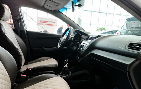 KIA Rio III рестайлинг, 2016 год, 990 000 рублей, 15 фотография