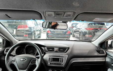KIA Rio III рестайлинг, 2016 год, 990 000 рублей, 18 фотография