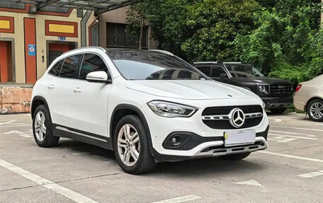 Mercedes-Benz CLA, 2022 год, 2 190 000 рублей, 1 фотография