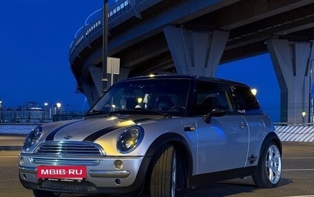 MINI Hatch, 2002 год, 650 000 рублей, 4 фотография