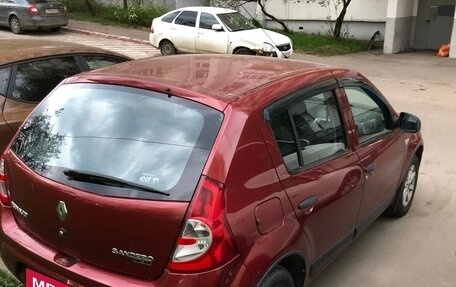Renault Sandero I, 2011 год, 850 000 рублей, 3 фотография