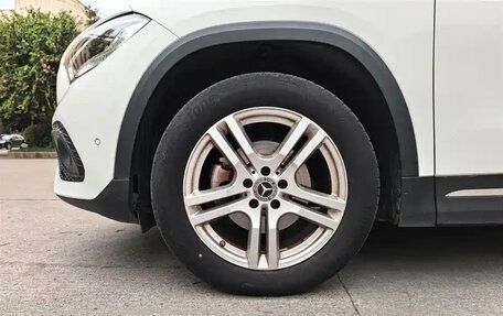 Mercedes-Benz CLA, 2022 год, 2 190 000 рублей, 19 фотография