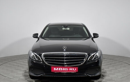 Mercedes-Benz E-Класс, 2020 год, 2 550 000 рублей, 2 фотография