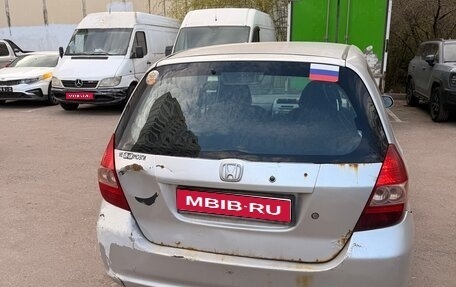 Honda Fit III, 2001 год, 110 000 рублей, 1 фотография
