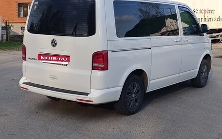 Volkswagen Multivan T5, 2014 год, 3 200 000 рублей, 7 фотография