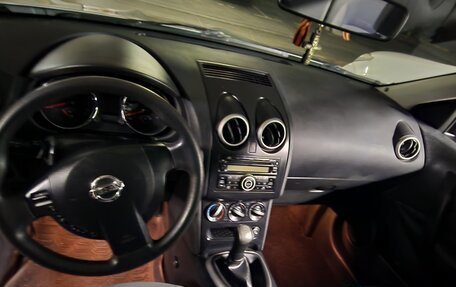 Nissan Qashqai, 2011 год, 900 000 рублей, 8 фотография
