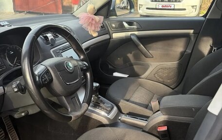 Skoda Octavia, 2010 год, 650 000 рублей, 16 фотография