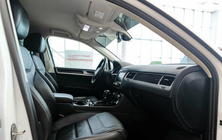 Volkswagen Touareg III, 2017 год, 2 850 000 рублей, 13 фотография