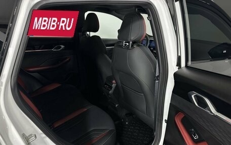 Geely Coolray I, 2024 год, 2 300 000 рублей, 17 фотография