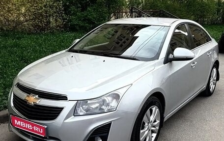 Chevrolet Cruze II, 2013 год, 699 000 рублей, 1 фотография