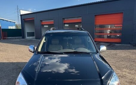 Toyota Land Cruiser Prado 120 рестайлинг, 2003 год, 1 650 000 рублей, 1 фотография