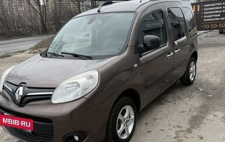 Renault Kangoo II рестайлинг, 2014 год, 980 000 рублей, 3 фотография