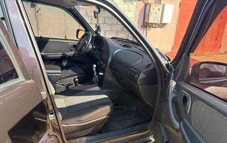 Chevrolet Niva I рестайлинг, 2013 год, 610 000 рублей, 3 фотография
