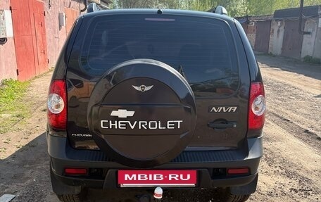 Chevrolet Niva I рестайлинг, 2013 год, 610 000 рублей, 11 фотография