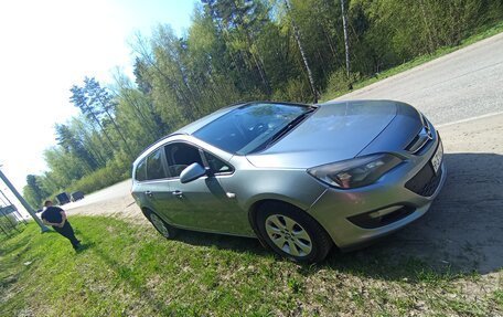 Opel Astra J, 2014 год, 600 000 рублей, 6 фотография