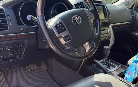Toyota Land Cruiser 200, 2008 год, 2 580 000 рублей, 13 фотография