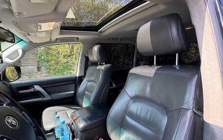 Toyota Land Cruiser 200, 2008 год, 2 580 000 рублей, 16 фотография