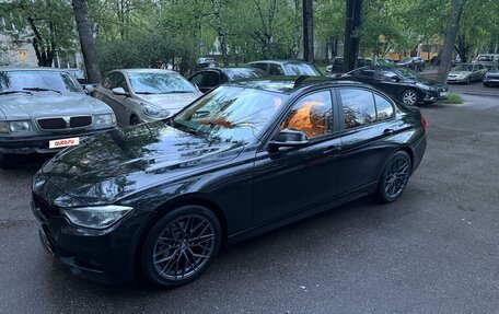 BMW 3 серия, 2015 год, 2 000 000 рублей, 15 фотография