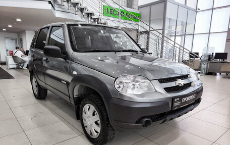 Chevrolet Niva I рестайлинг, 2016 год, 730 000 рублей, 5 фотография