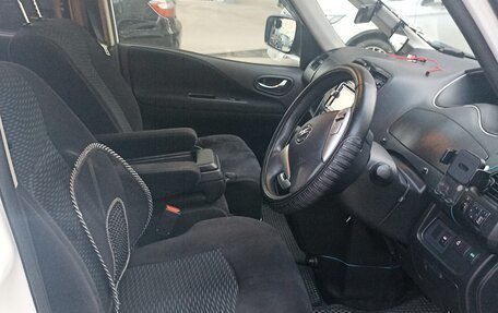 Nissan Serena IV, 2014 год, 1 300 000 рублей, 13 фотография