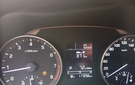 Hyundai Elantra VI рестайлинг, 2018 год, 1 250 000 рублей, 4 фотография