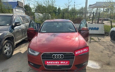 Audi A4, 2012 год, 740 000 рублей, 2 фотография