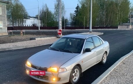 Mitsubishi Lancer VII, 2000 год, 160 000 рублей, 2 фотография