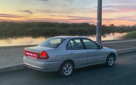 Mitsubishi Lancer VII, 2000 год, 160 000 рублей, 4 фотография
