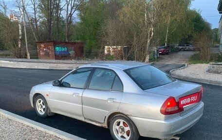Mitsubishi Lancer VII, 2000 год, 160 000 рублей, 3 фотография