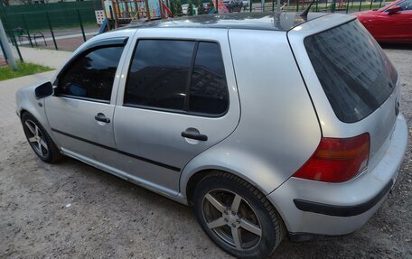 Volkswagen Golf IV, 1998 год, 350 000 рублей, 2 фотография