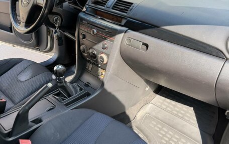 Mazda 3, 2006 год, 750 000 рублей, 16 фотография