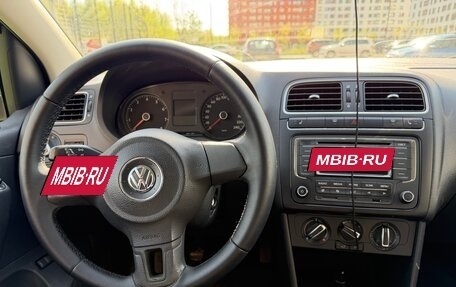 Volkswagen Polo VI (EU Market), 2011 год, 740 000 рублей, 18 фотография
