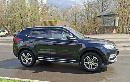 Geely Atlas I, 2018 год, 1 640 000 рублей, 17 фотография
