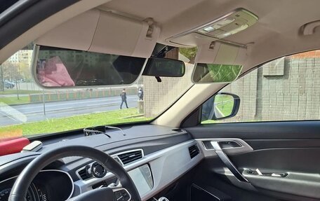 Geely Atlas I, 2018 год, 1 640 000 рублей, 16 фотография