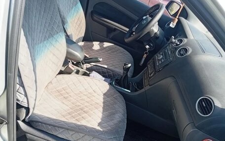 Ford Focus II рестайлинг, 2006 год, 365 000 рублей, 2 фотография