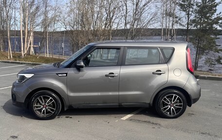 KIA Soul II рестайлинг, 2017 год, 1 050 000 рублей, 4 фотография