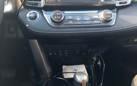 Toyota RAV4, 2014 год, 2 330 000 рублей, 13 фотография