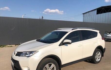 Toyota RAV4, 2014 год, 2 330 000 рублей, 19 фотография