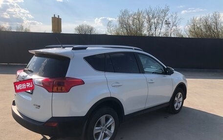 Toyota RAV4, 2014 год, 2 330 000 рублей, 12 фотография
