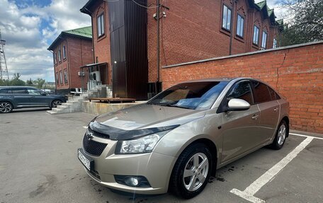 Chevrolet Cruze II, 2011 год, 650 000 рублей, 2 фотография